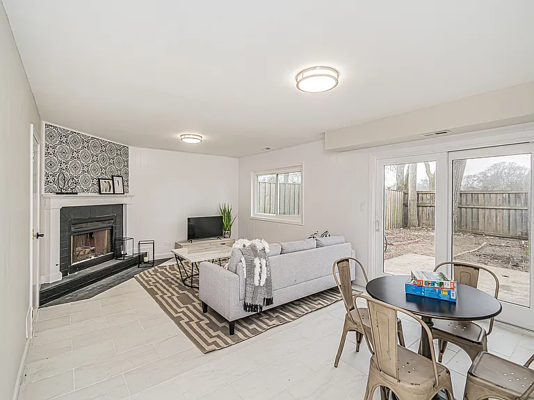432 Skokie Blvd — Photo 31