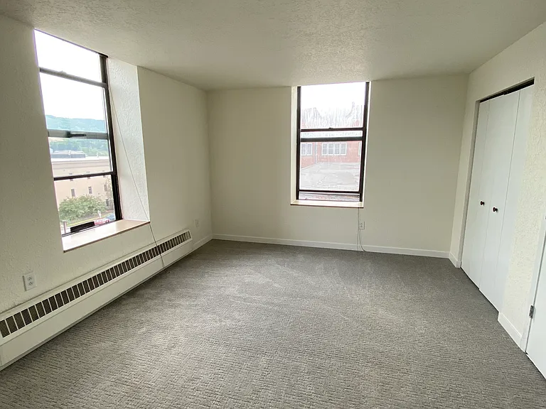 516 Shelden Ave #210 — Photo 6