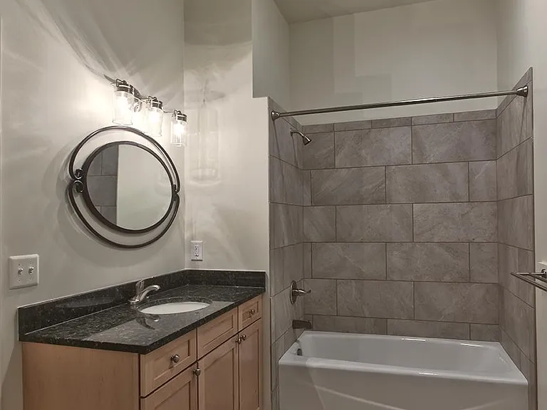 306 S Main St #2D — Photo 18