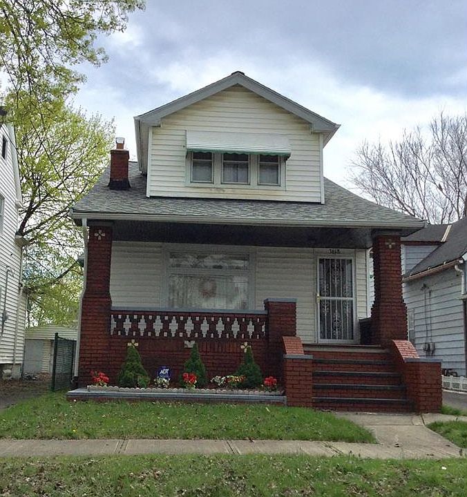 1st image of 3618 E 54th St