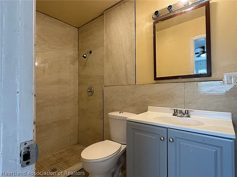 1817 Sandra Blvd — Photo 19