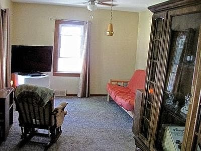 2nd image of 821 Lincoln Ave