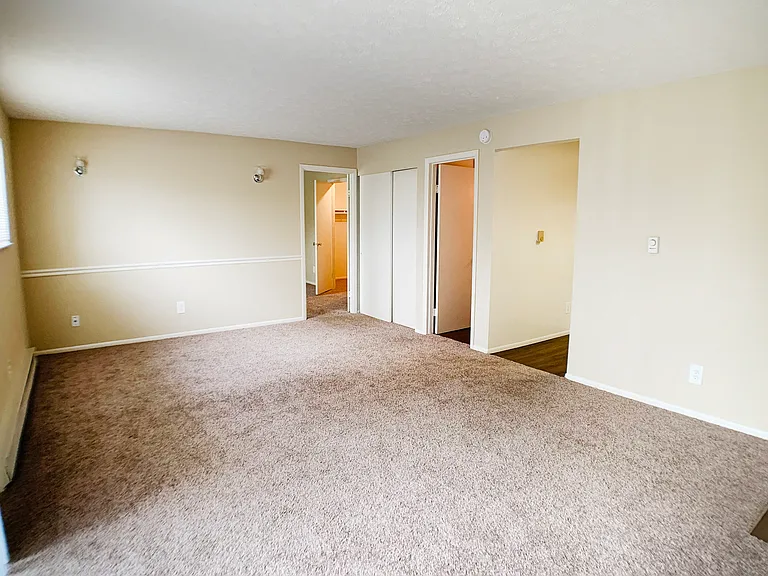 Crown Station Apartments — Photo 50