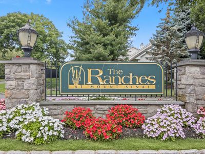 37 Constantine Way, Mount Sinai, NY, 11766