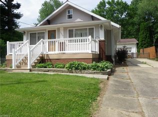 1026 E Henry St, Wooster, OH 44691