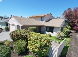 9695 SW Lakeside Dr, Tigard, OR