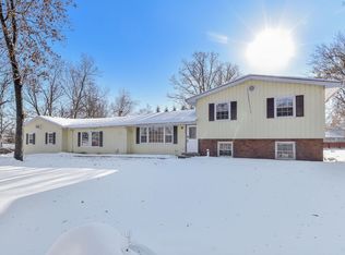 29W311 Hawthorne Ln, West Chicago, IL