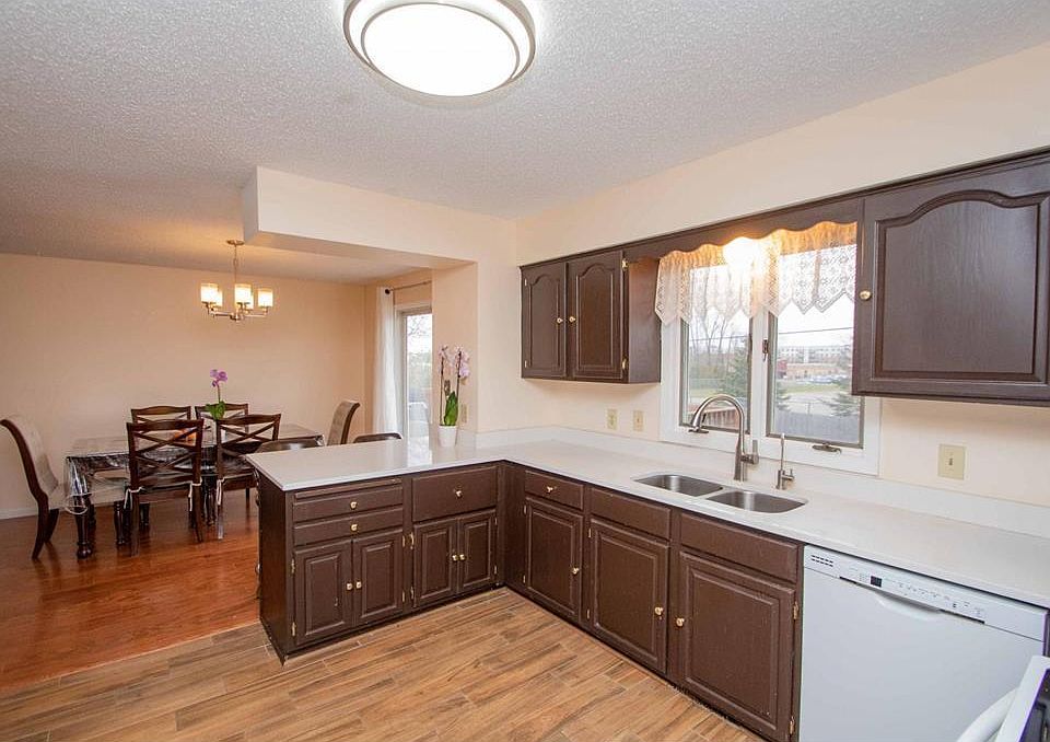 2nd image of 1792 Centennial Dr