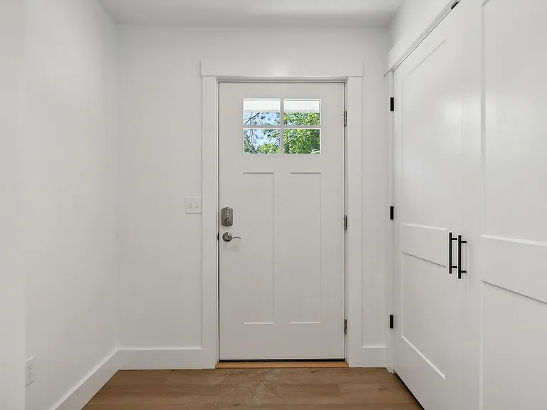 304.5 Maine St #2 — Photo 19