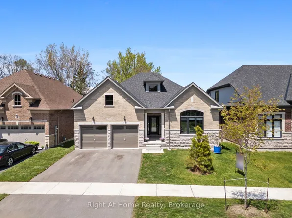 46 E Holtby Ct, Scugog, ON L9L 0B4