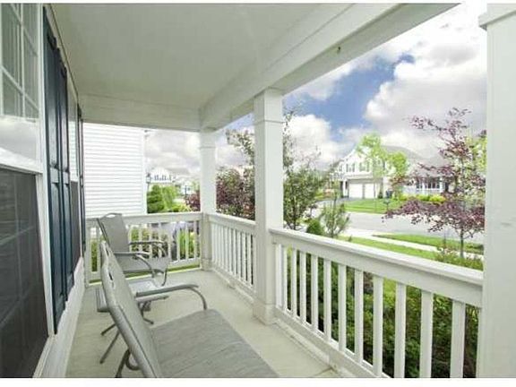 2nd image of 5966 Painted Leaf Dr