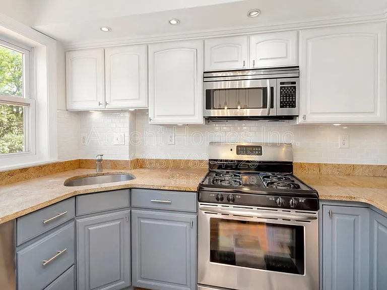 712 S Alfred St — Photo 14