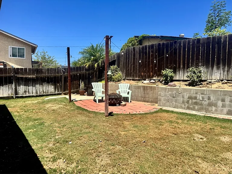 12727 Neddick Ave — Photo 11