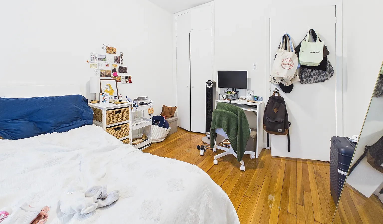 313 West 19th Street — Photo 3