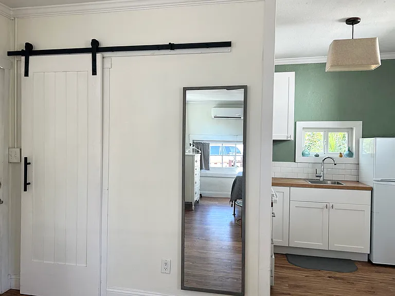 419 N F St #2 — Photo 10