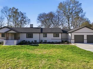 32 Church St, Taylorsville, GA 30178