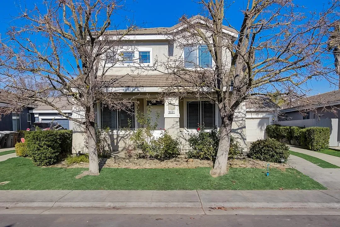 9331 Marlemont Cir photo 1