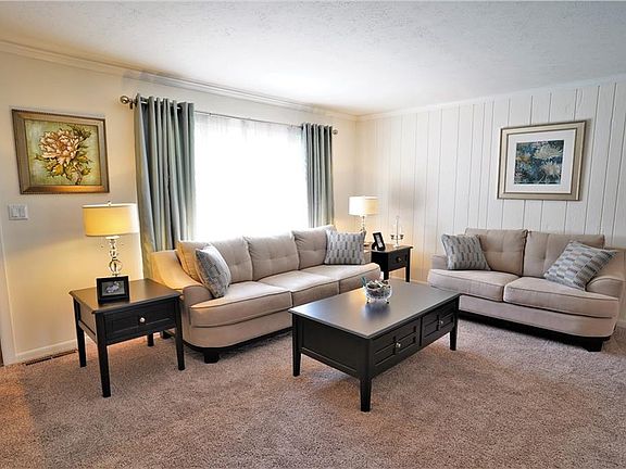 3rd image of 4756 Cresswood Dr