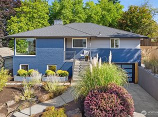 4110 SW Rose St, Seattle, WA 98136