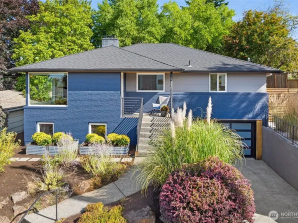 4110 SW Rose Street, Seattle, WA 98136
