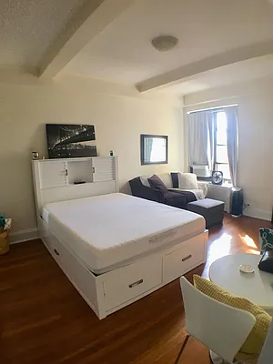 Rented by Exit Realty Landmark | media 7