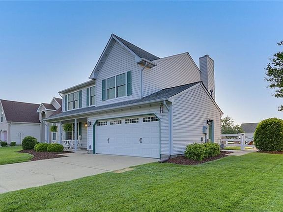 3rd image of 3085 Polk Dr