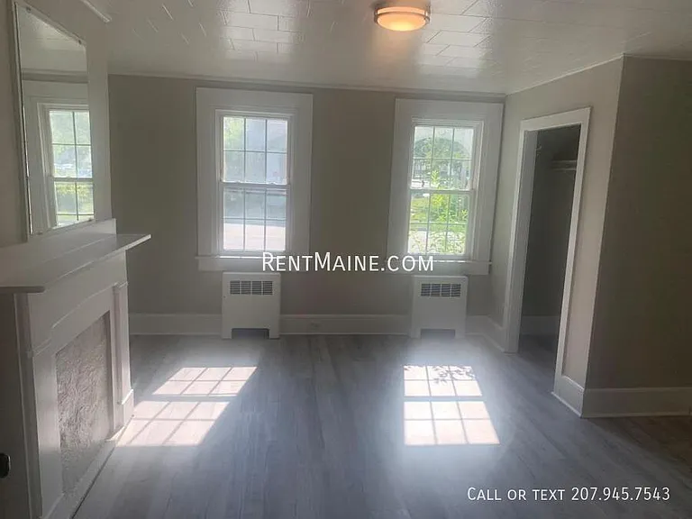 85 Cedar St — Photo 10