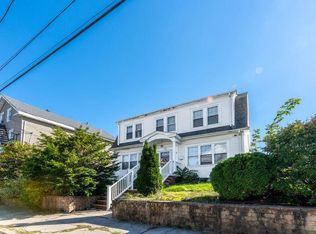 122 Laban St, Providence, RI 02909