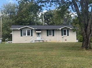 116 Chestnut Dr, Burns, TN 37055