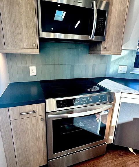 Miramar Dr — Photo 2