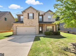 1078 Hartwell Rd, Locust Grove, GA 30248