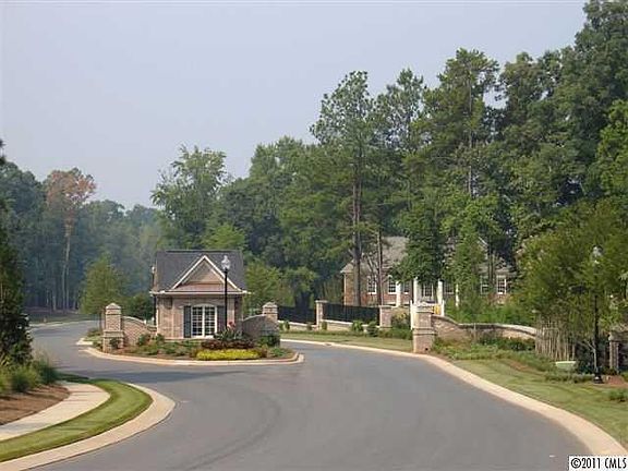 5th image of 2640 E Hartwell Dr #385