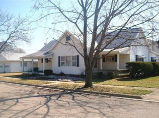 306 W Jackson St, New Carlisle, OH 45344