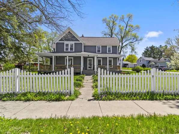 786 Depot STREET, Manawa, WI 54949