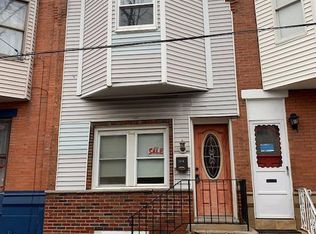 2031 Mercy St, Philadelphia, PA 19145