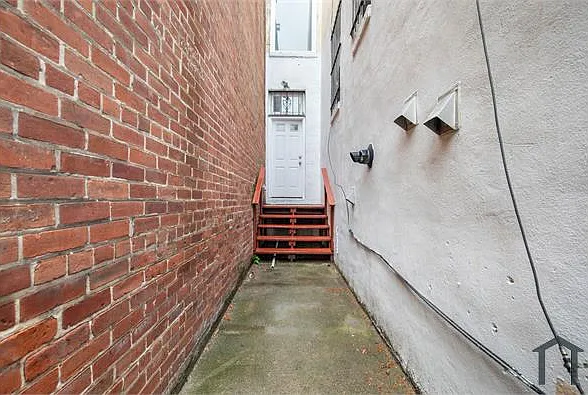 84 Q St NW #B — Photo 16