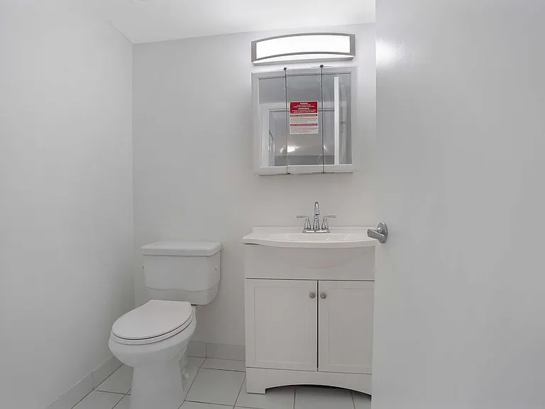 4405 N Ocean Dr #201 — Photo 11