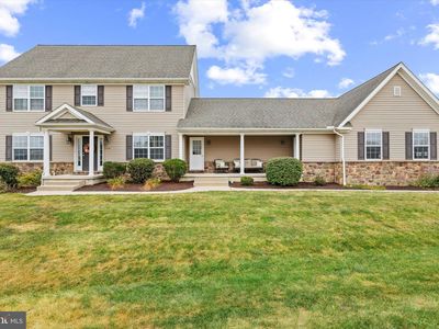 1926 Preserve Ln, Palmyra, PA, 17078