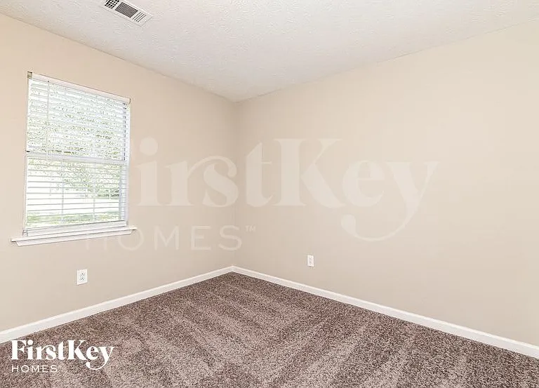 130 Dunwick Ln — Photo 13