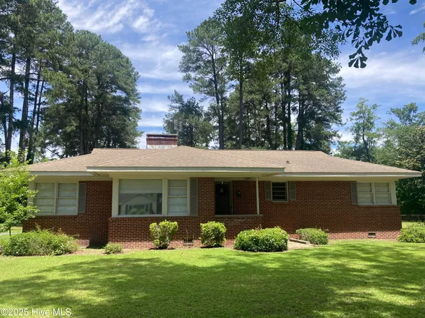218 West Boulevard, Laurinburg, NC 28352