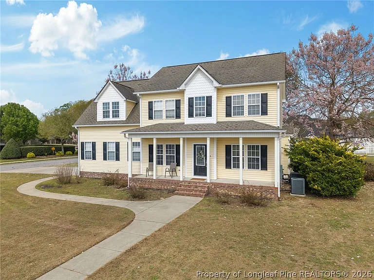 3825 Barnsdale Dr — Photo 2