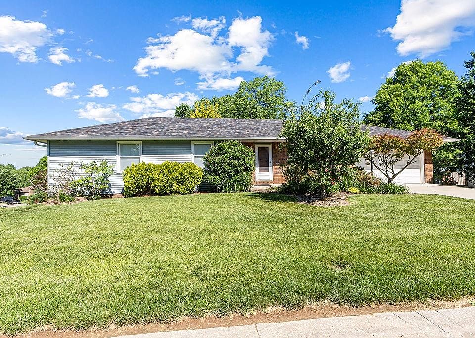1st image of 3902 E Haverill Dr