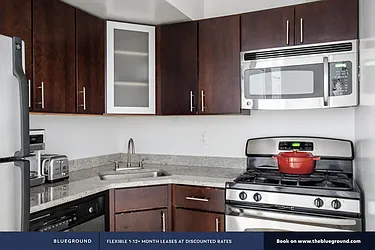 Rented by The Blueground