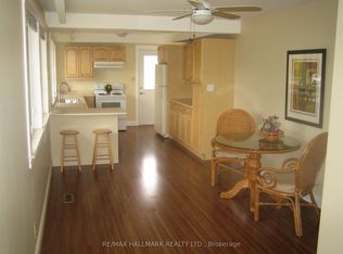 166 Weldrick Rd W, Richmond Hill, ON L4C3V1