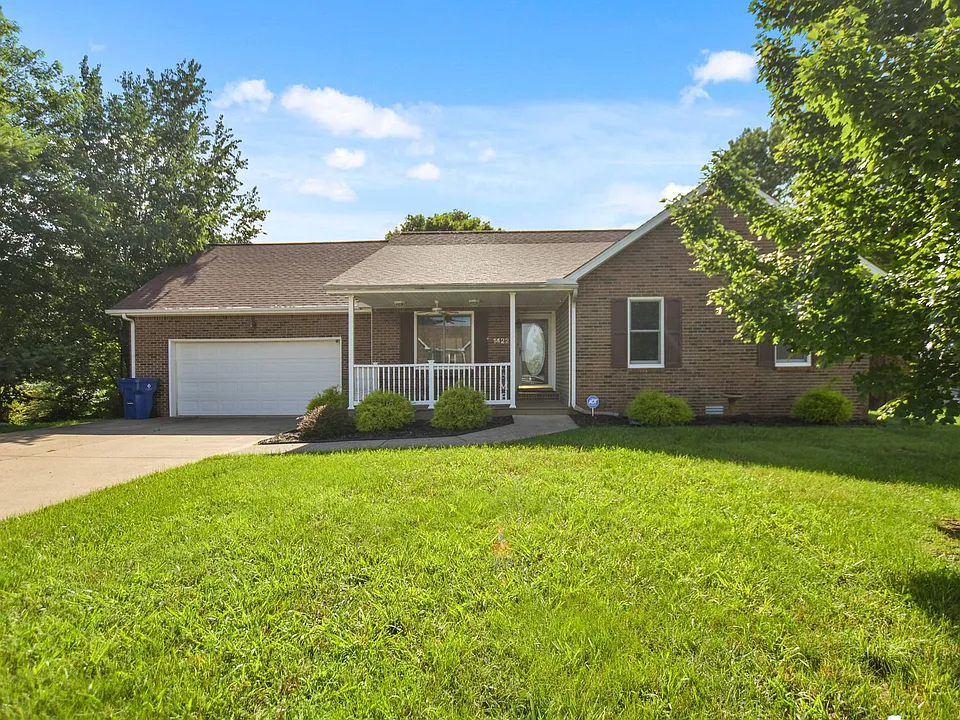 1422 Amy Ave