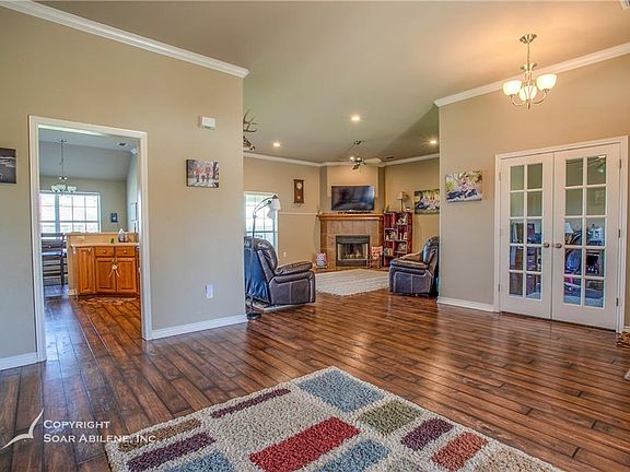 5th image of 202 Tweetie Pie Ln