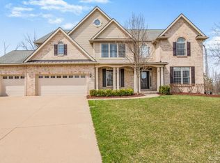 1227 Innsbrook Ct, Ann Arbor, MI 48108