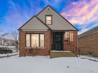 3800 N Pacific Ave, Chicago, IL