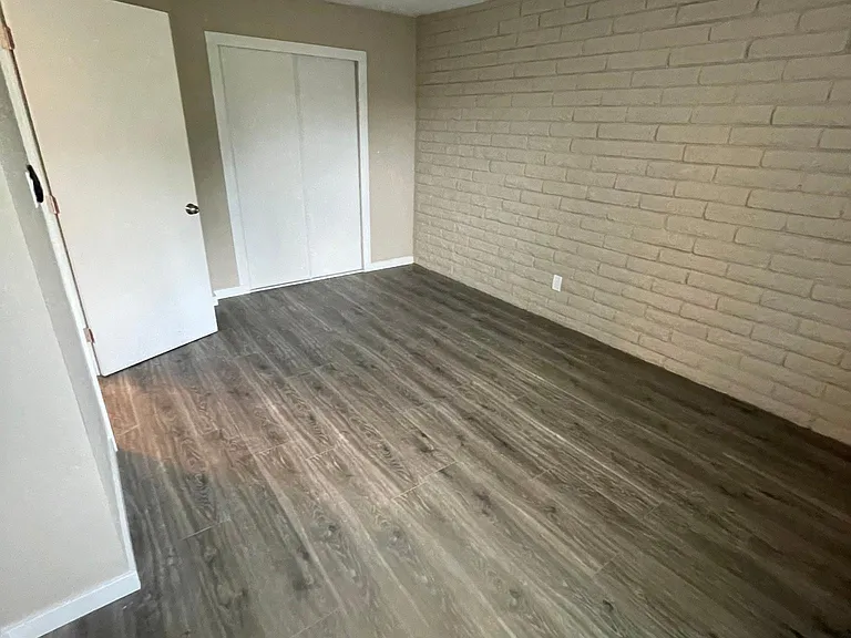 6565 N 17th Ave #13 — Photo 10