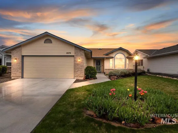 8270 W Echo Falls Ln, Garden City, ID 83714